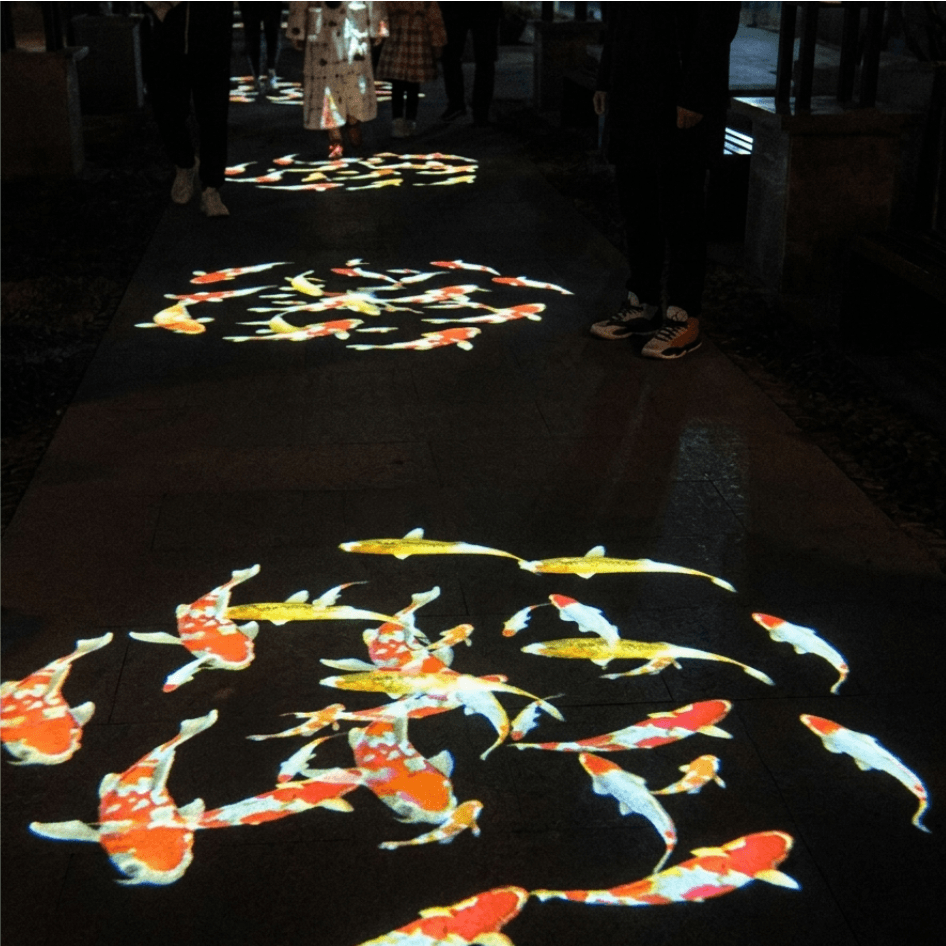 Dynamic Rotating Koi & Floral Gobo Projector — High-Power Prism Lens Outdoor Light with Lifelike Swimming Effect
