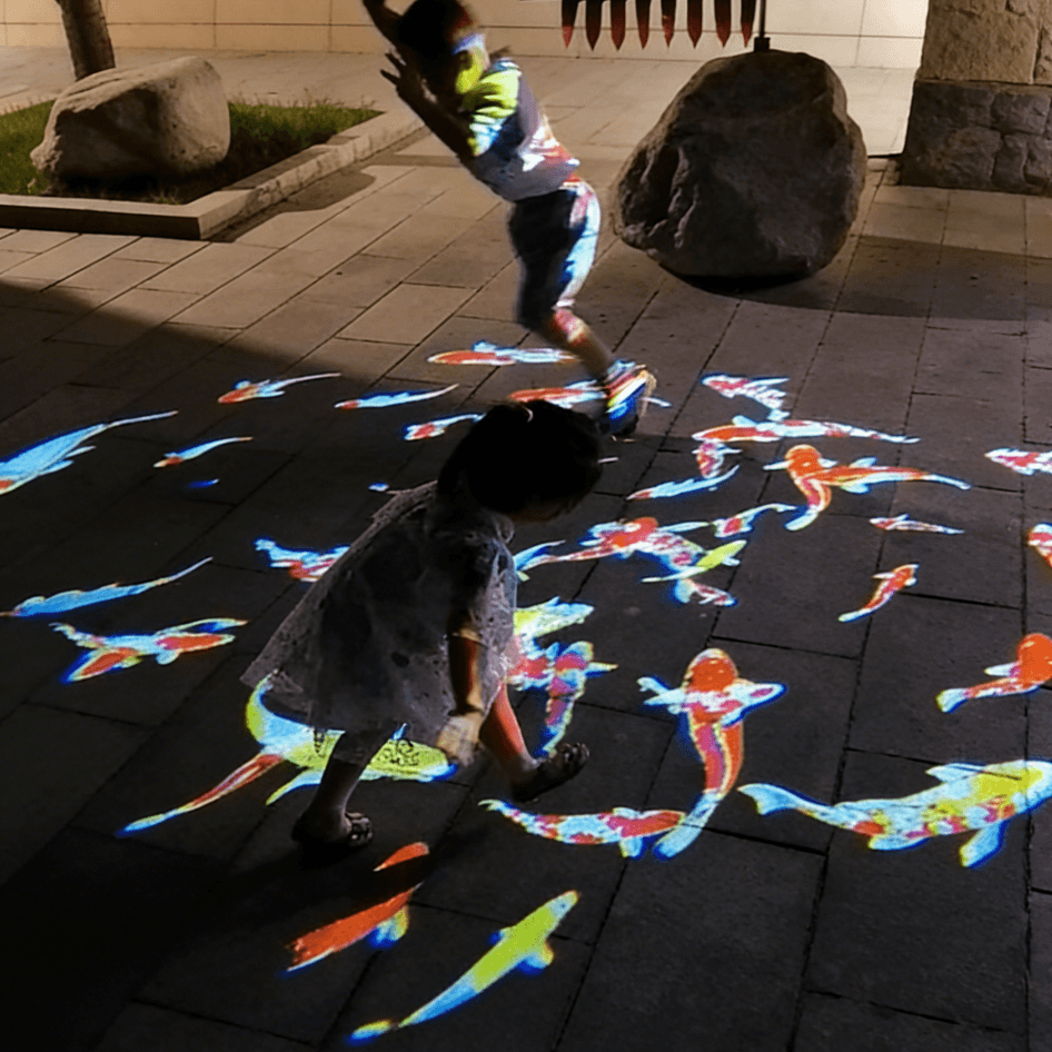 Dynamic Rotating Koi & Floral Gobo Projector — High-Power Prism Lens Outdoor Light with Lifelike Swimming Effect